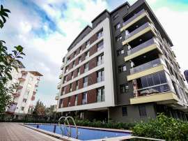 Modern apartments in Uncali, Konyaalti in a complex with a swimming pool