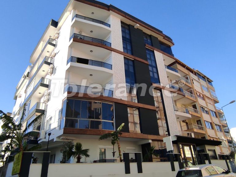Resale apartment in Muratpaşa, Antalya with furniture and appliances in a complex with a swimming pool - 48225 | Tolerance Homes