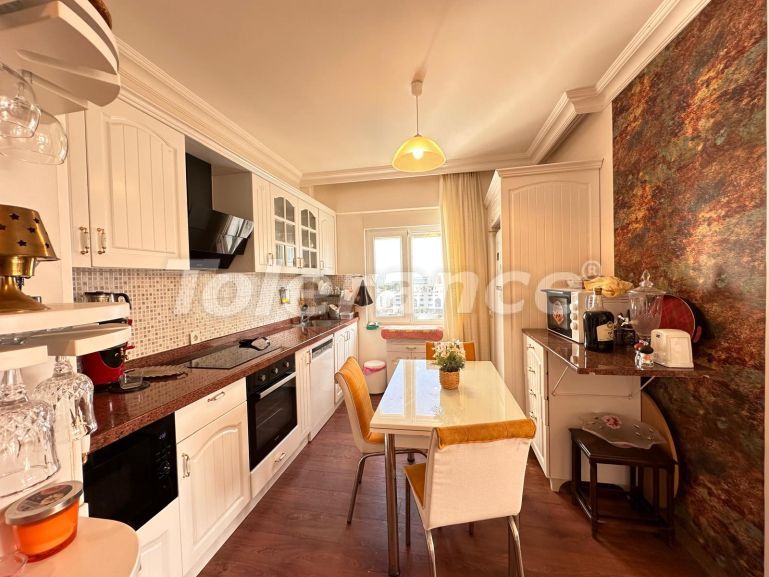 آپارتمان که در آکسو, آنتالیا منظره دریا استخر - خرید ملک در ترکیه - 131110