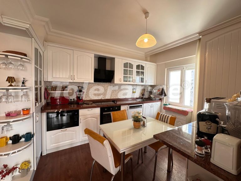 آپارتمان که در آکسو, آنتالیا منظره دریا استخر - خرید ملک در ترکیه - 131111