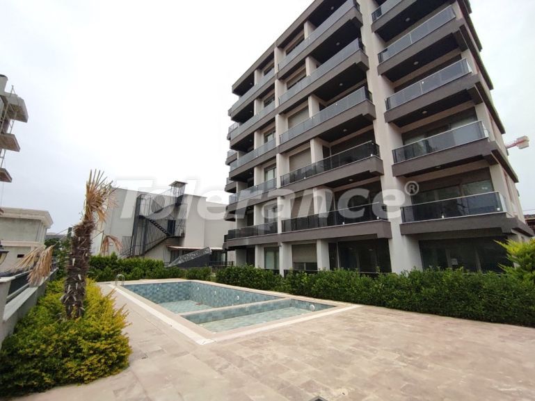 Apartment in Altıntaş, Antalya with pool - buy realty in Turkey - 107816