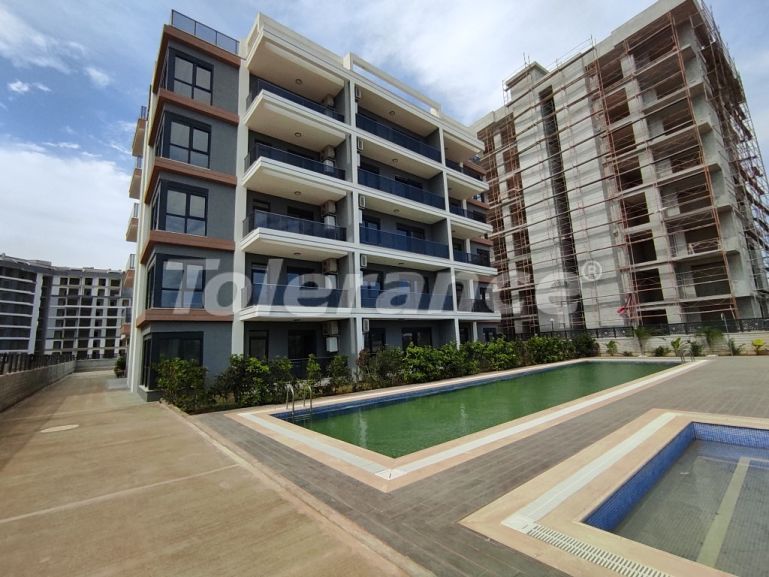 Appartement in Altıntaş, Antalya zwembad - onroerend goed kopen in Turkije - 109827