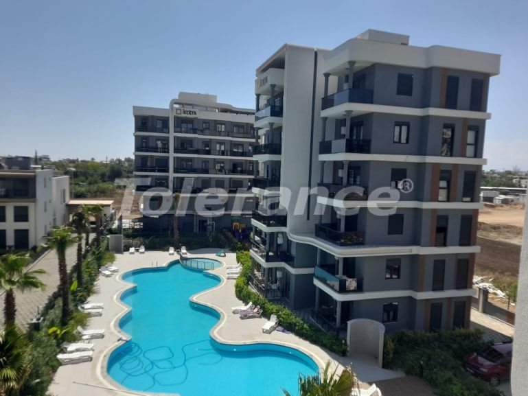 Apartment in Altıntaş, Antalya with pool - buy realty in Turkey - 111339