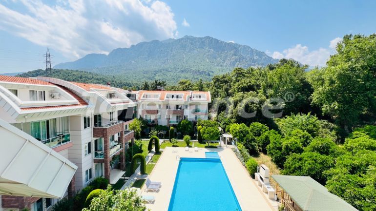 Appartement еn Arslanbucak, Kemer piscine - acheter un bien immobilier en Turquie - 107043