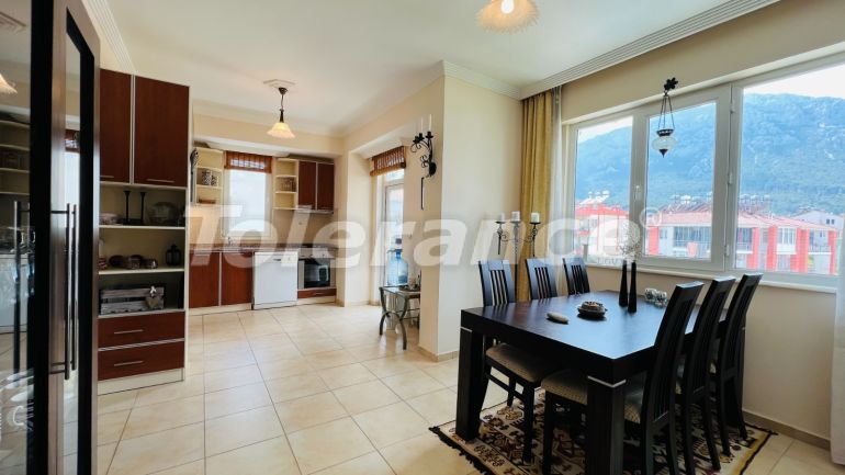Apartment in Arslanbucak, Kemer pool - immobilien in der Türkei kaufen - 136879