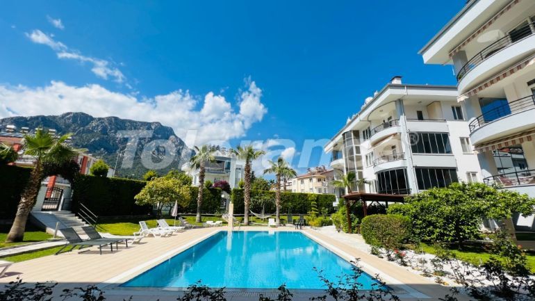 Apartment in Arslanbucak, Kemer pool - immobilien in der Türkei kaufen - 104135