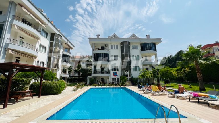 Apartment in Aslanbudcak, Kemer with pool - buy realty in Turkey - 107023