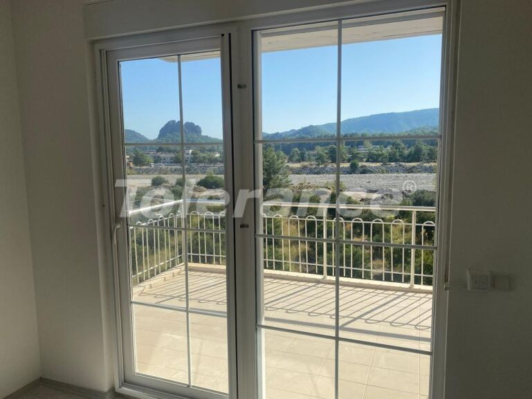 Apartment in Aslanbudcak, Kemer with pool - buy realty in Turkey - 62731