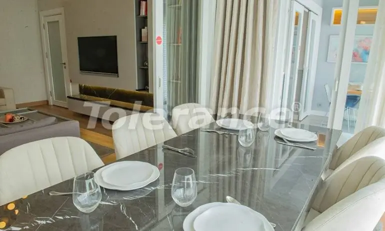 Apartment in Bahçeşehir, İstanbul with pool with installment - buy realty in Turkey - 37235