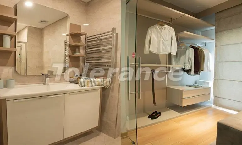 Apartment in Bahçeşehir, İstanbul with pool with installment - buy realty in Turkey - 37240