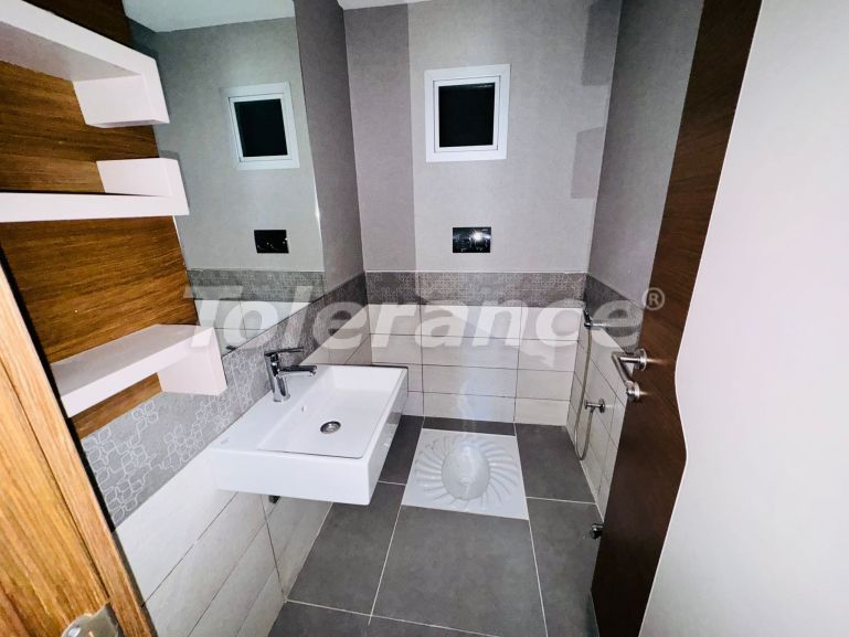 Apartment in Basaksehir, İstanbul with pool - 128961 Apartment in Basaksehir, İstanbul with pool - buy realty in Turkey - 128961