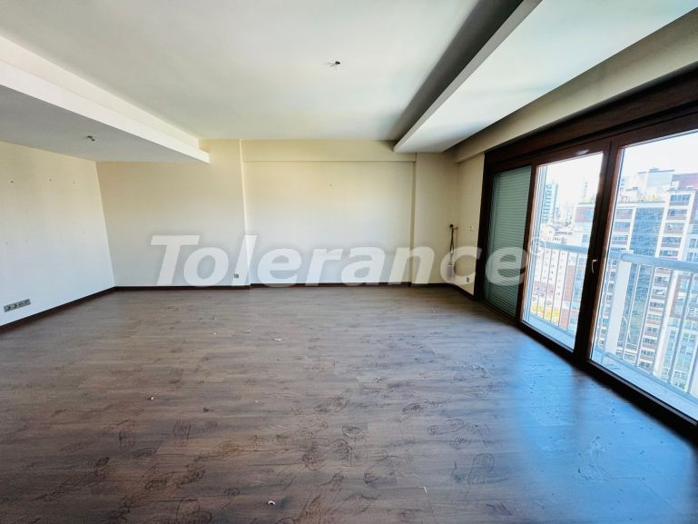 Apartment in Basaksehir, İstanbul with pool - 128963 Apartment in Basaksehir, İstanbul with pool - buy realty in Turkey - 128963