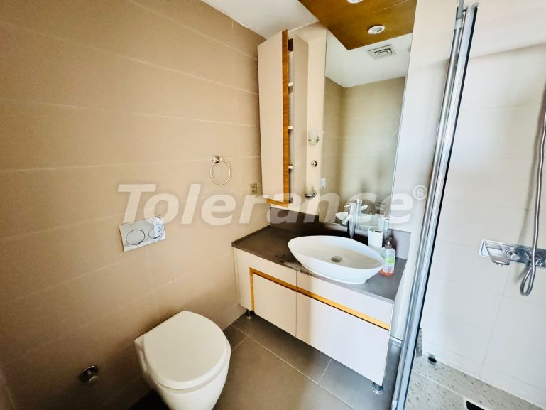 Apartment in Basaksehir, İstanbul with pool - 128968 Apartment in Basaksehir, İstanbul with pool - buy realty in Turkey - 128968