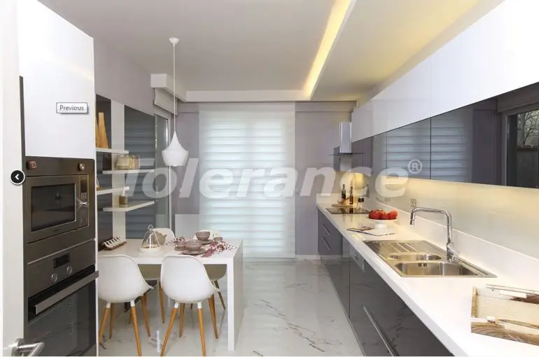 Apartment in Bayrampasa, İstanbul pool - 16859 Apartment in Bayrampasa, İstanbul pool - buy realty in Turkey - 16859