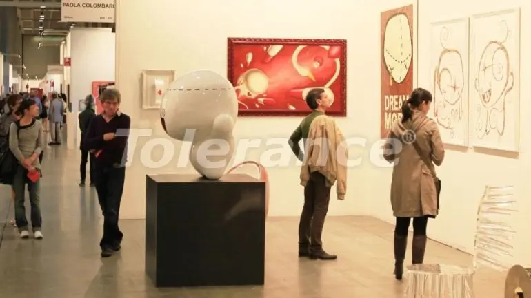 شقق من المتعهد في:في بورنوفا إزمير مسبح - 25190 شقق من المتعهد في:في بورنوفا إزمير مسبح - شراء عقار في تركيا - 25190