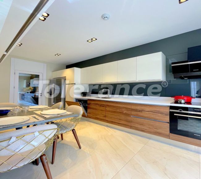 Appartement du développeur еn Büyükçekmece, Istanbul vue sur la mer piscine - 47853 Appartement du développeur еn Büyükçekmece, Istanbul vue sur la mer piscine - acheter un bien immobilier en Turquie - 47853