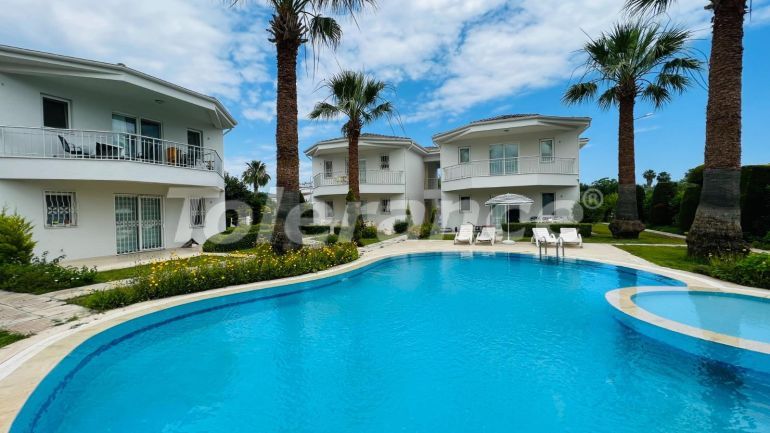 Apartment in Çamyuva, Kemer with pool - 111092 Apartment in Çamyuva, Kemer with pool - buy realty in Turkey - 111092