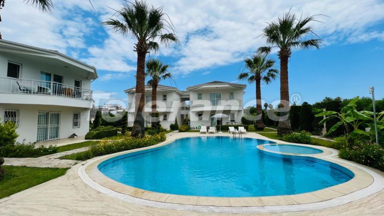 Appartement in Çamyuva, Kemer zwembad - onroerend goed kopen in Turkije - 111096