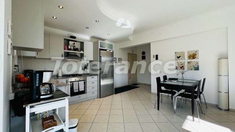 Apartment in Çamyuva, Kemer pool - immobilien in der Türkei kaufen - 136811