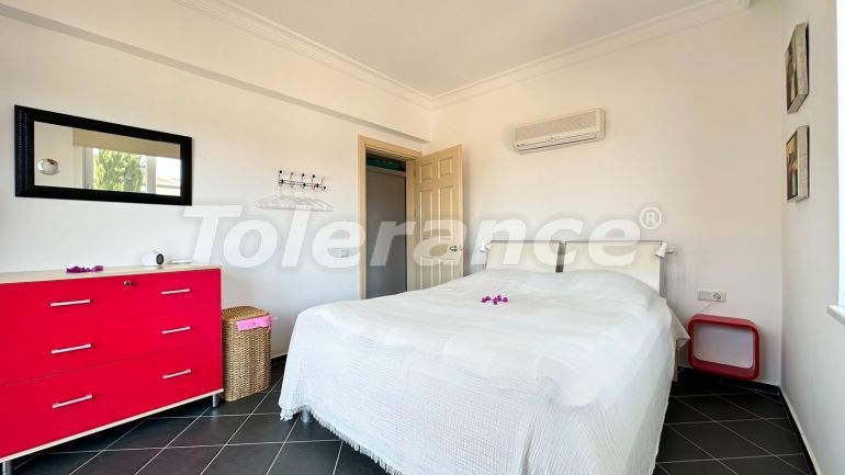آپارتمان که در چام‌یووا, کمر استخر - خرید ملک در ترکیه - 140649