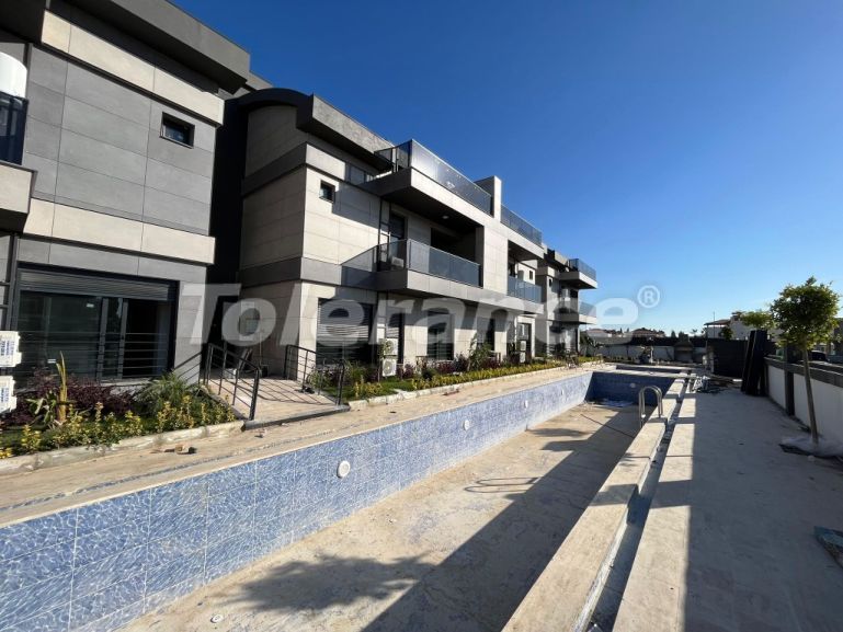 Appartement van de ontwikkelaar in Belek Centrum, Belek zwembad - 115411 Appartement van de ontwikkelaar in Belek Centrum, Belek zwembad - onroerend goed kopen in Turkije - 115411