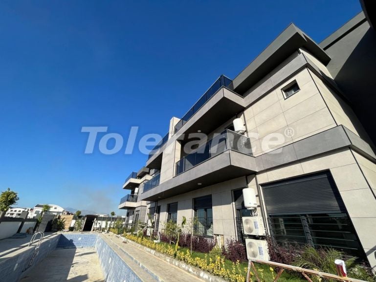 Apartment from the developer in center, Belek with pool - buy realty in Turkey - 115414