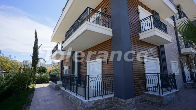 Appartement van de ontwikkelaar in Belek Centrum, Belek zwembad - onroerend goed kopen in Turkije - 78960