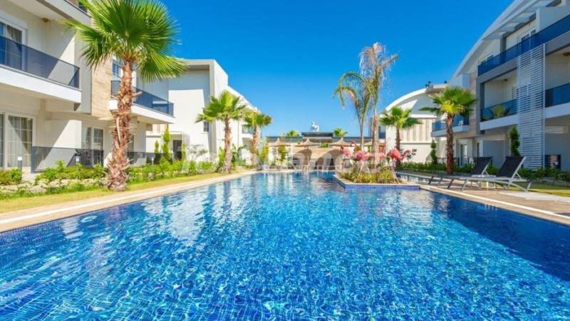 Appartement in Belek Centrum, Belek zwembad - onroerend goed kopen in Turkije - 114699