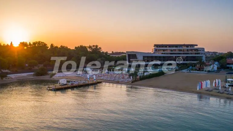 Apartment from the developer in Çeşme, İzmir pool - buy realty in Turkey - 17438