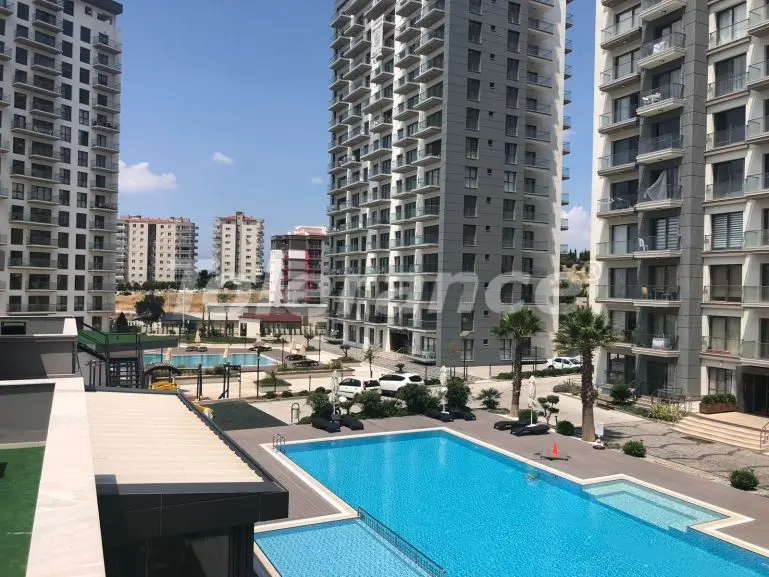Apartment du développeur еn Çiğli, Izmir piscine - acheter un bien immobilier en Turquie - 25412