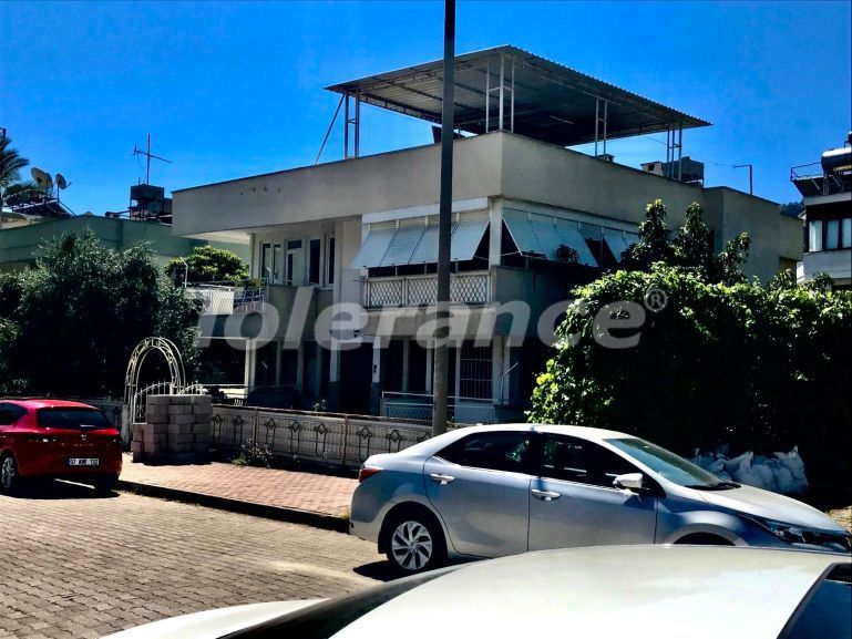 Apartment in City Center, Kemer - buy realty in Turkey - 125294