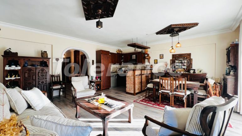 Appartement еn Kemer Centre, Kemer piscine - acheter un bien immobilier en Turquie - 135993