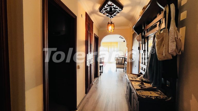 Appartement еn Kemer Centre, Kemer piscine - acheter un bien immobilier en Turquie - 136008