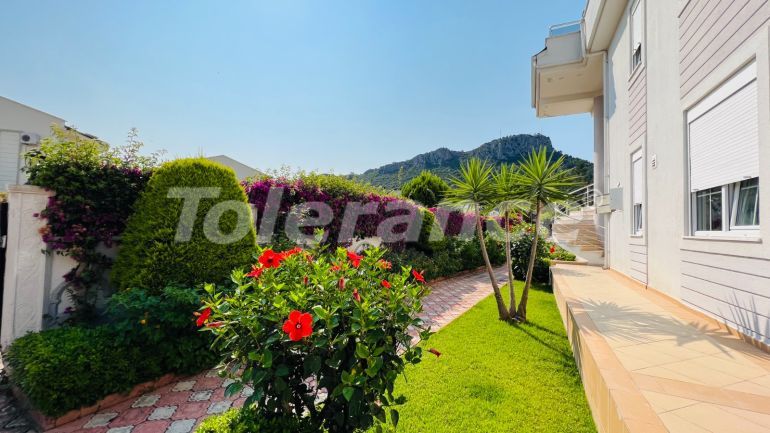 Appartement in Kemer Centrum, Kemer zwembad - onroerend goed kopen in Turkije - 136011