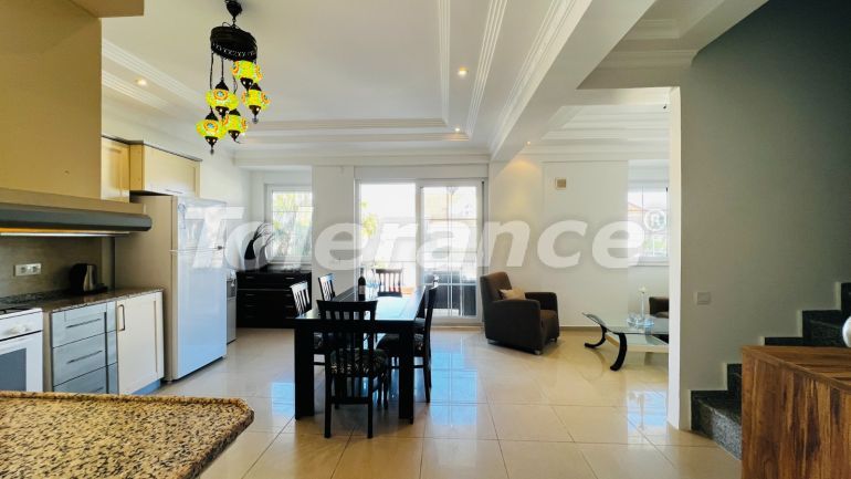 Appartement in Kemer Centrum, Kemer zwembad - onroerend goed kopen in Turkije - 136027