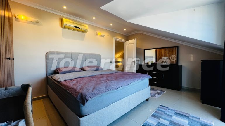 Apartment in Kemer Zentrum, Kemer pool - immobilien in der Türkei kaufen - 136085