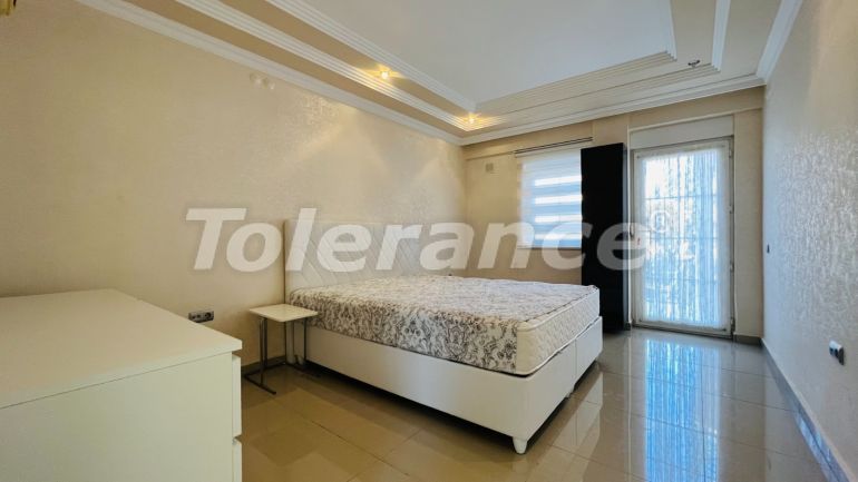 Appartement еn Kemer Centre, Kemer piscine - acheter un bien immobilier en Turquie - 136134