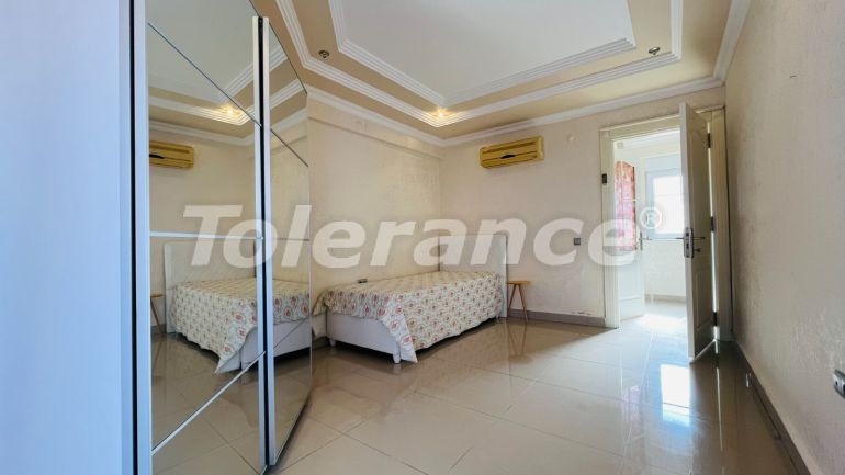 Appartement еn Kemer Centre, Kemer piscine - acheter un bien immobilier en Turquie - 136149