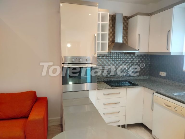 شقق في:في مركز مدينة كيمير, كيمير مسبح - شراء عقار في تركيا - 137603