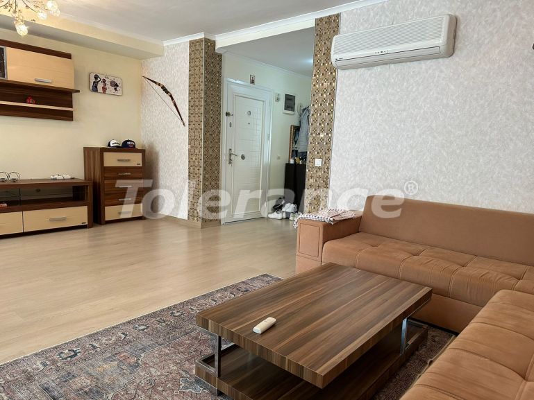 Appartement еn Kemer Centre, Kemer piscine - acheter un bien immobilier en Turquie - 137771