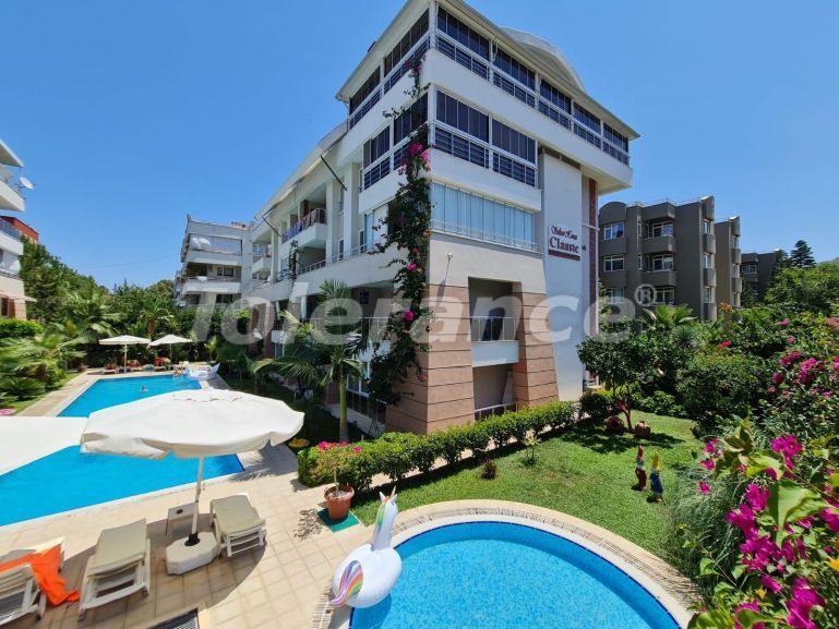 Appartement еn Kemer Centre, Kemer piscine - acheter un bien immobilier en Turquie - 137792