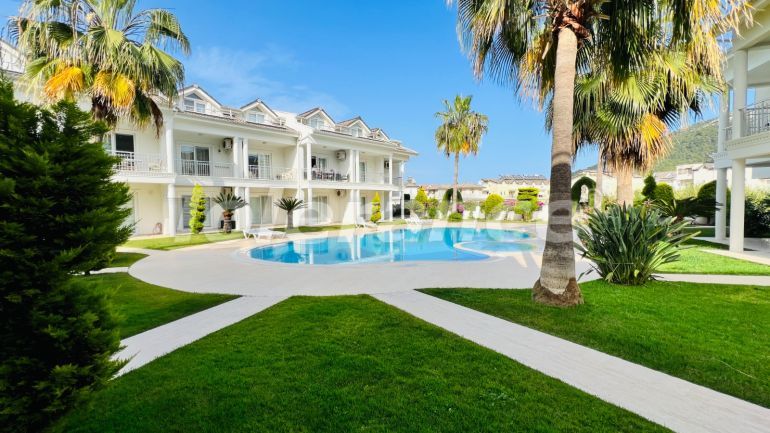 Appartement еn Kemer Centre, Kemer piscine - acheter un bien immobilier en Turquie - 139535