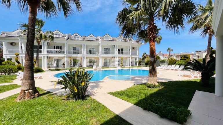 Appartement еn Kemer Centre, Kemer piscine - acheter un bien immobilier en Turquie - 139539