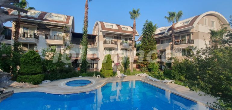 Appartement in Kemer Centrum, Kemer zwembad - onroerend goed kopen in Turkije - 94856