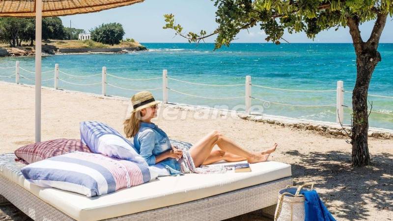 شقق في:في ديديم اطلالة على البحر مسبح - شراء عقار في تركيا - 102425