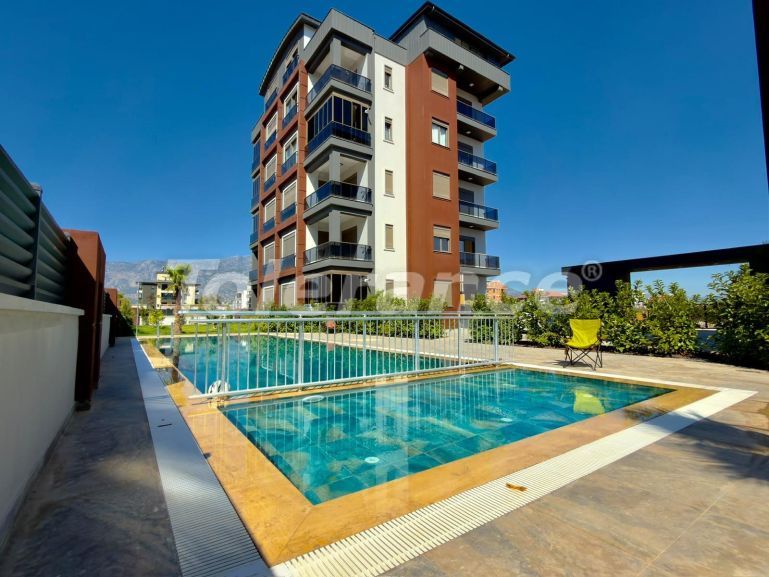 Apartment in Döşemealtı, Antalya with pool - buy realty in Turkey - 146006