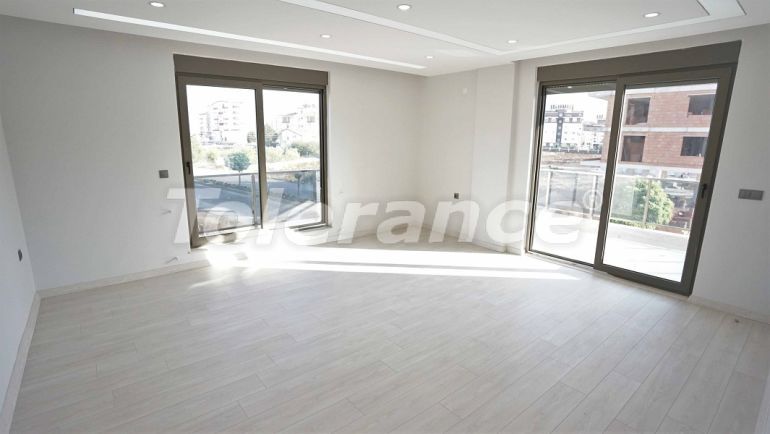 Apartment from the developer in Döşemealtı, Antalya - buy realty in Turkey - 45365