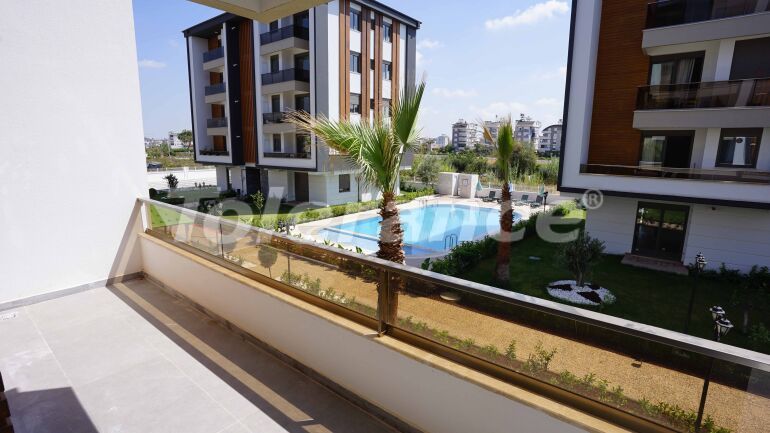 Appartement van de ontwikkelaar in Döşemealtı, Antalya zwembad - onroerend goed kopen in Turkije - 57984