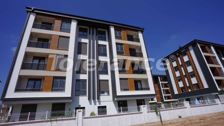 Appartement van de ontwikkelaar in Döşemealtı, Antalya zwembad - onroerend goed kopen in Turkije - 57986