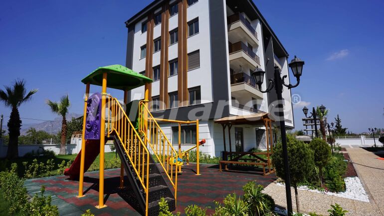 Appartement van de ontwikkelaar in Döşemealtı, Antalya zwembad - onroerend goed kopen in Turkije - 57989